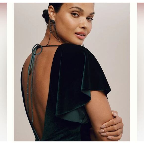 Jenny Yoo Ellis Ruffle-Sleeve Open-Back Green Velvet Wedding Gown 8. - Picture 3 of 9